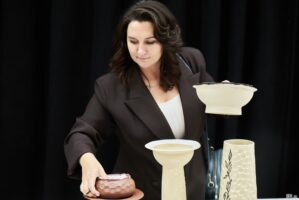 «100 вещей в интерьере»: в Иркутске открылась выставка предметного дизайна