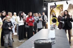 «100 вещей в интерьере»: в Иркутске открылась выставка предметного дизайна