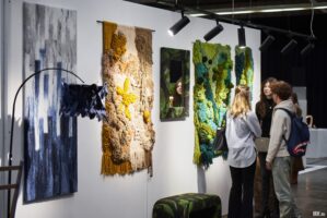 «100 вещей в интерьере»: в Иркутске открылась выставка предметного дизайна